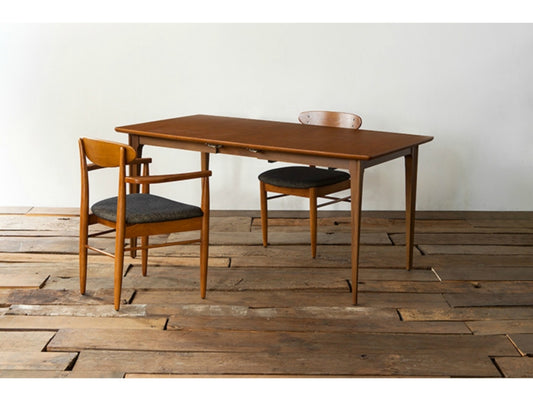 ACME Furniture(アクメファニチャー)ブルックス ダイニング テーブル