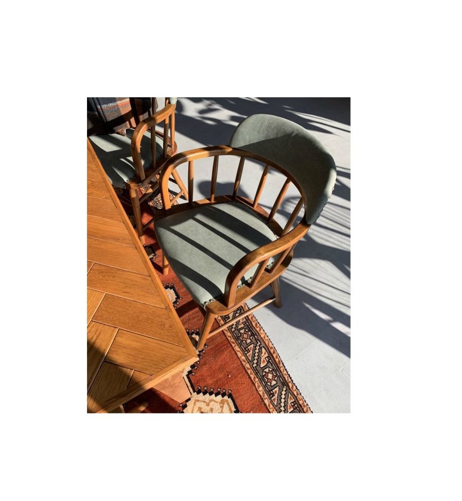 ACME Furniture(アクメファニチャー) オークス アーム チェア カーキ(ファブリック)