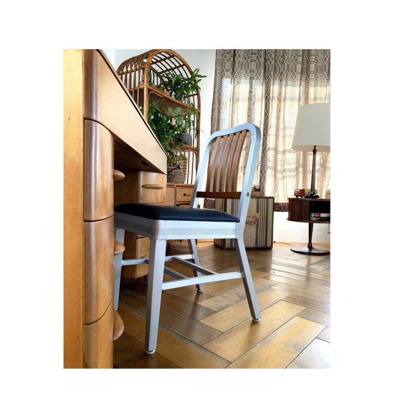 ACME Furniture(アクメファニチャー)ショアライン サイド チェア / アルミニウム レッグ / ネイビー