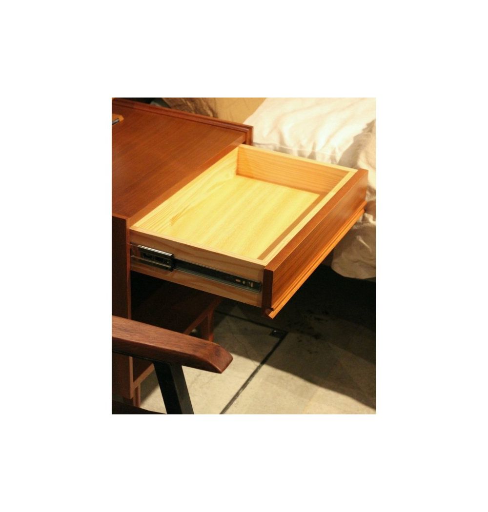 ACME Furniture(アクメファニチャー)トラッセル ナイト スタンド