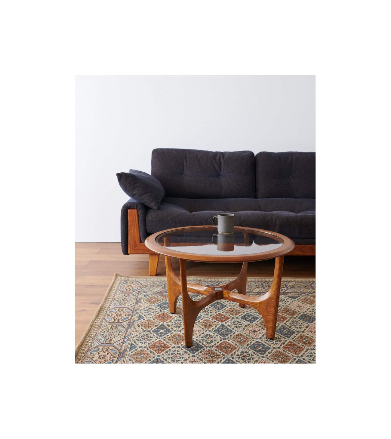 ACME Furniture(アクメファニチャー) シルエット センターテーブル