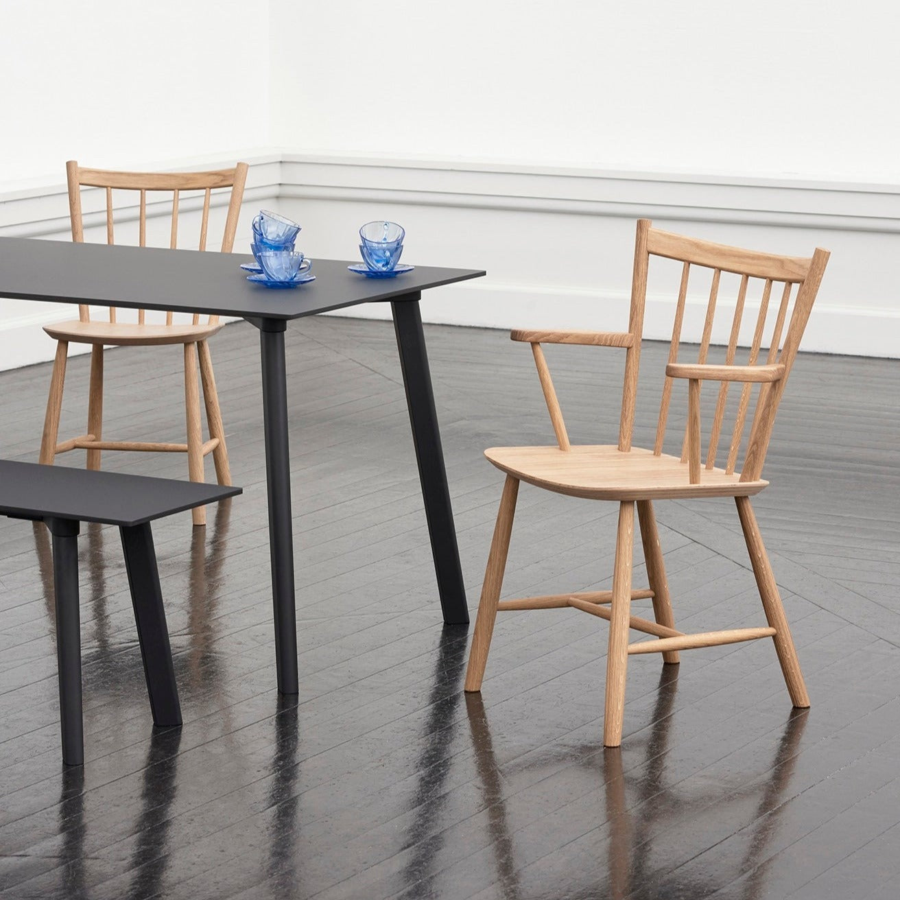 HAY(ヘイ)J -SERIES(J-シリーズ)J42(チェア)