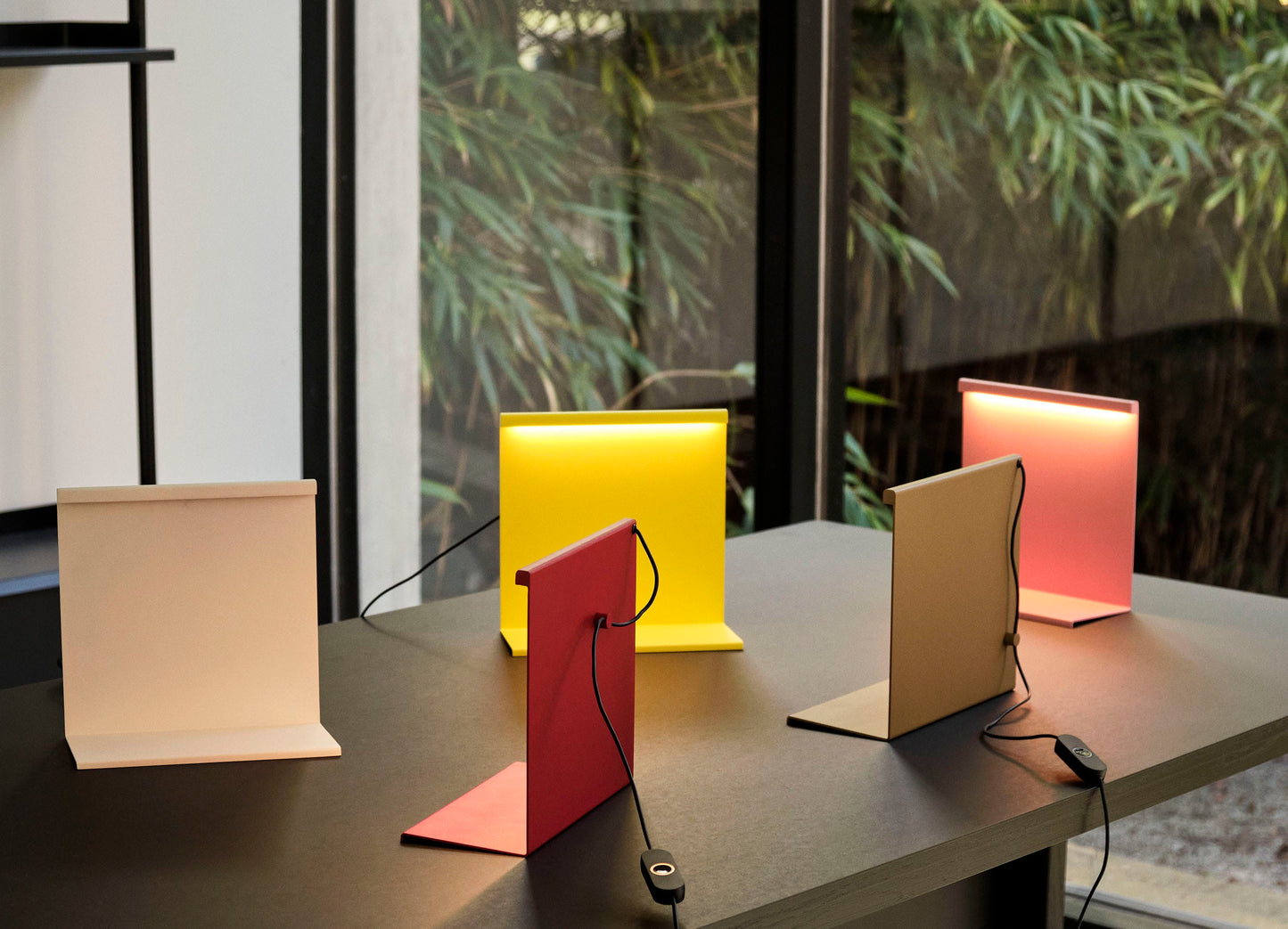 HAY(ヘイ)LBM TABLE LAMP(ライティング)