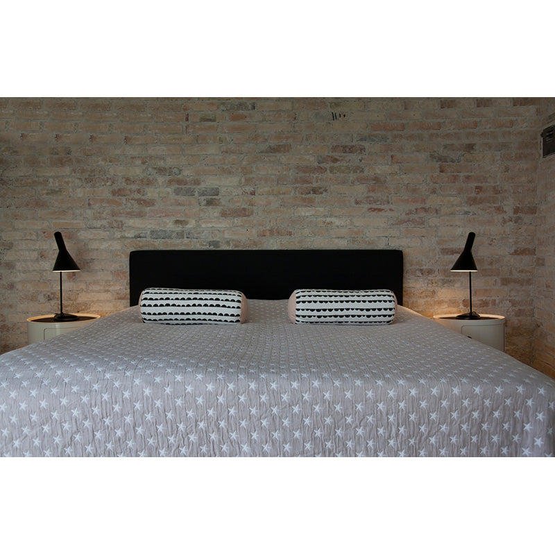 Louis Poulsen(ルイスポールセン) AJ テーブル