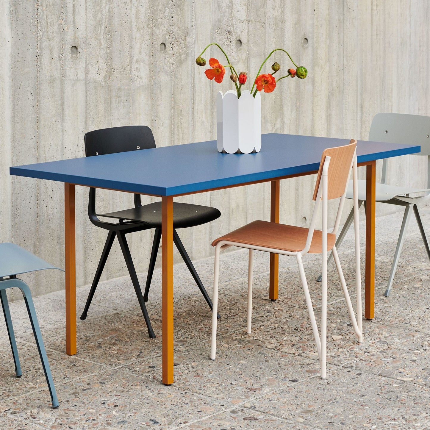 HAY(ヘイ)TWO-COLOUR(トゥーカラー)  TWO-COLOUR / L160 x W82 /L200 × W90 x H74 cm(テーブル・デスク)