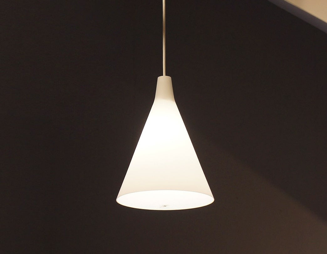 INNOLUX(イノルクス)トリエンナーレ Triennale ペンダントランプ