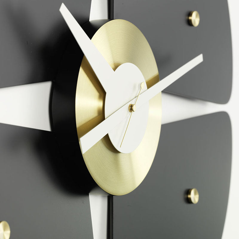 Vitra(ヴィトラ) Petal Clock(ペタルクロック)
