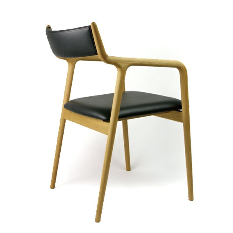 宮崎椅子製作所 PePe arm chair（ぺぺ アームチェア）背布張タイプ