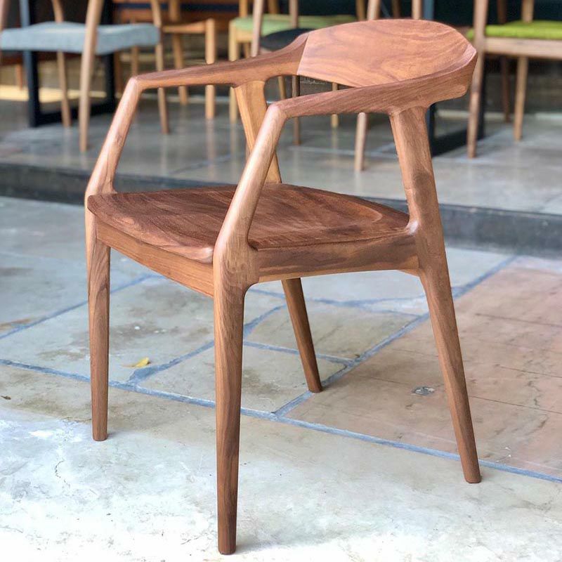 シキファニチア ユナアームチェア・ウッド