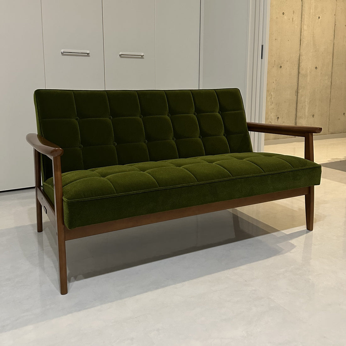 【納品事例】 2026.3.7UP - カリモク60一番人気の「モケットグリーン」