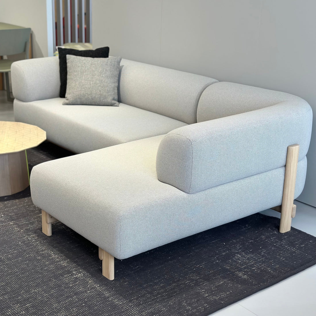 KARIMOKU NEW STANDARD　Showroom見学①