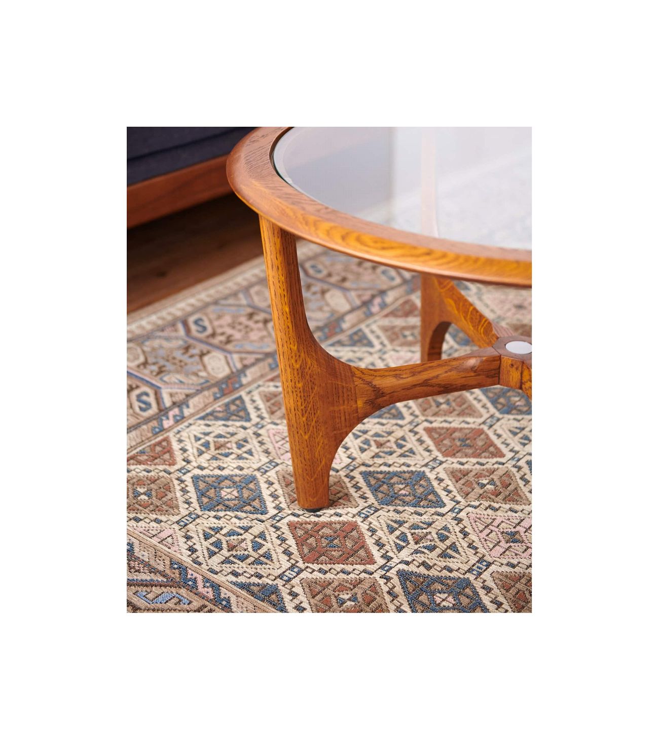 ACME Furniture（アクメファニチャー） シルエット センターテーブル
