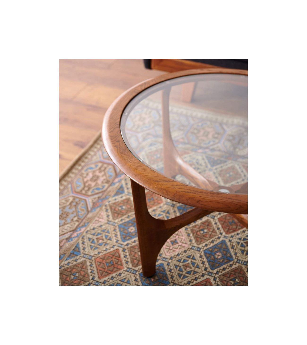 ACME Furniture（アクメファニチャー） シルエット センターテーブル