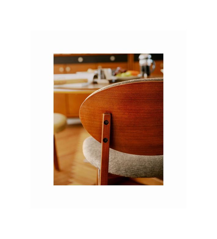 ACME Furniture（アクメファニチャー） トラッセル ラウンジチェア / ベージュ