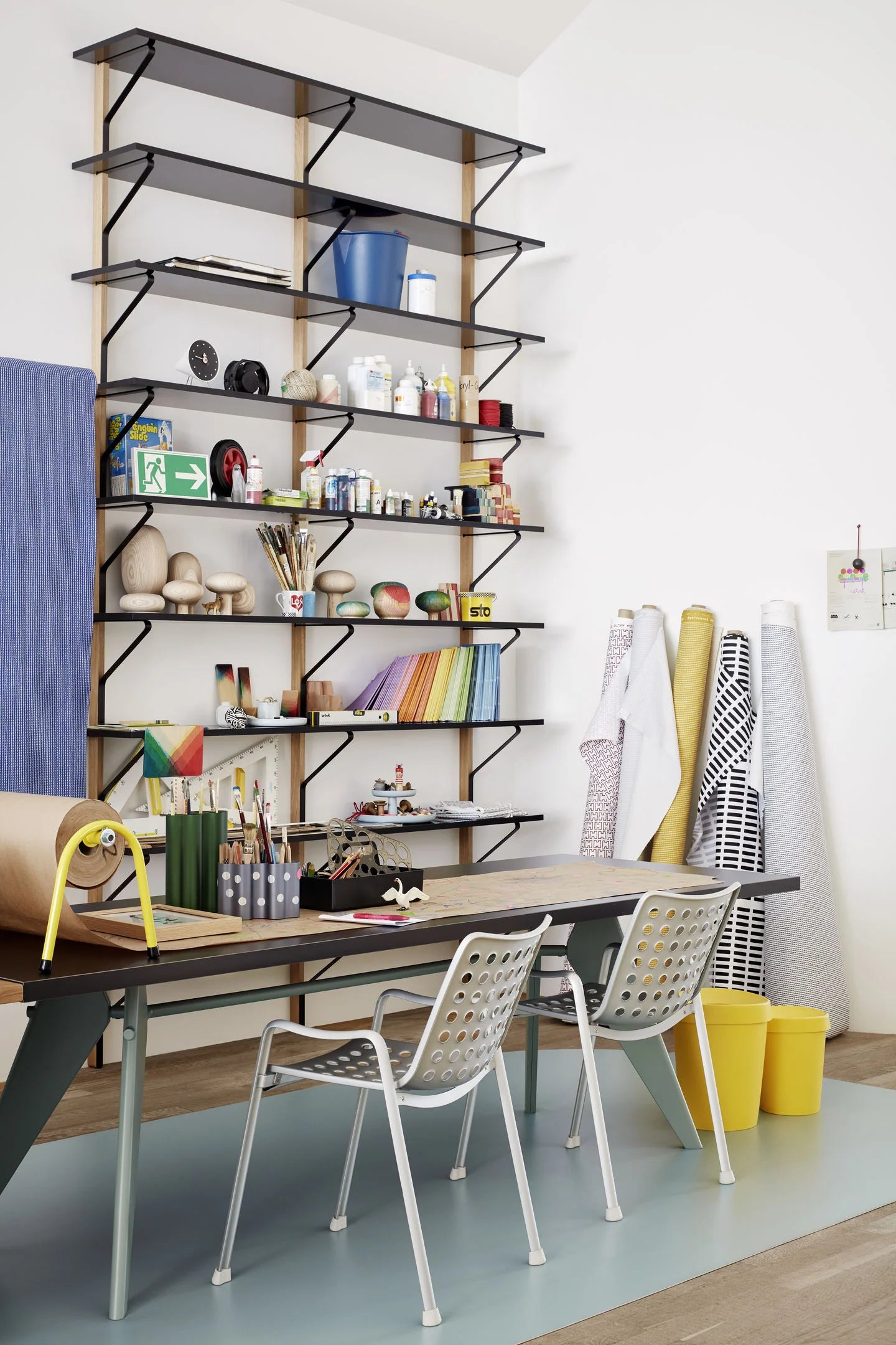 Vitra(ヴィトラ) Landi Chair(ランディ チェア) – FELICE.ONLINE Vitra(ヴィトラ) Landi Chair(ランディ チェア) – FELICE.ONLINE