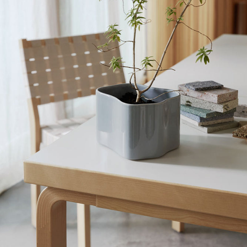 artek 611 チェア /アルテック ダイニング 椅子 Artek（アルテック） 611 チェア – FELICE.ONLINE