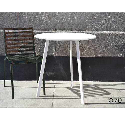MAGIS(マジス) Striped table(ストライプド テーブル) ●型