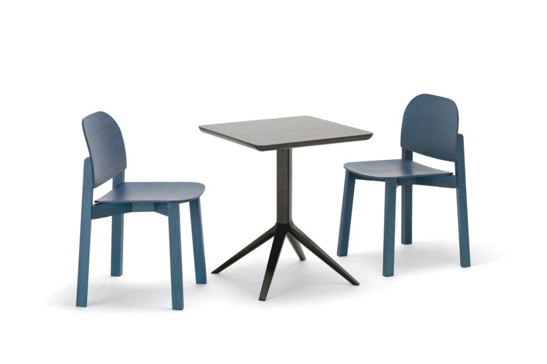 Scout Bistro Table ‒ KARIMOKU NEW STANDARD (KNS)