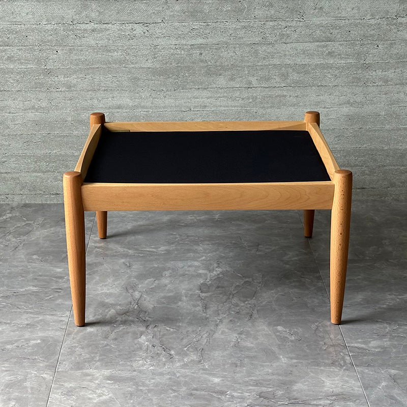 宮崎椅子製作所 Universe ottoman （ユニバース オットマン）