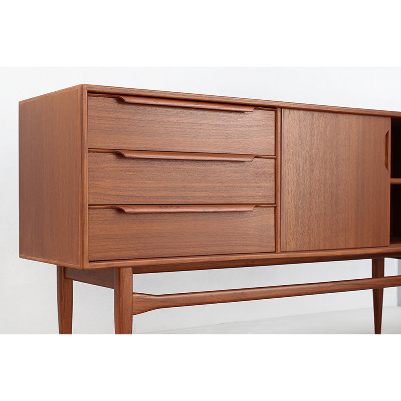 先行販売10％OFF【納期2026年3月頃】Klokken（クロッケン）チーク材サイドボード 150cm