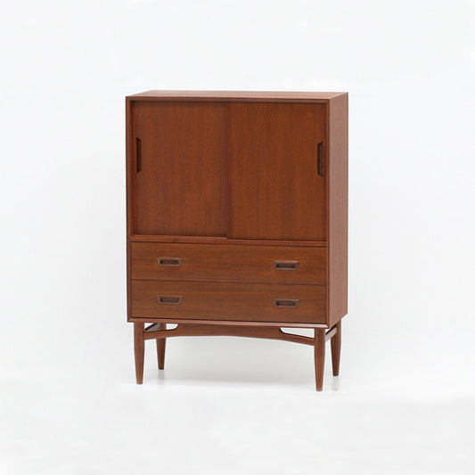 【2025年初夏入荷予定】Klokken（クロッケン）チーク材ハイキャビネット　定価198,000円（税込） → 割引後価格178,200円（税込）