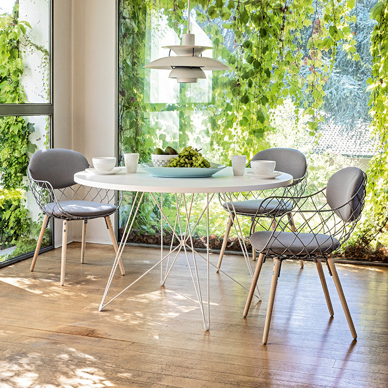 mま正規品 マジス(magis) Tavolo XZ3ラウンドテーブル 数量限定・特別価格】MAGIS(マジス) Tavolo XZ3(タヴォロ・エックス