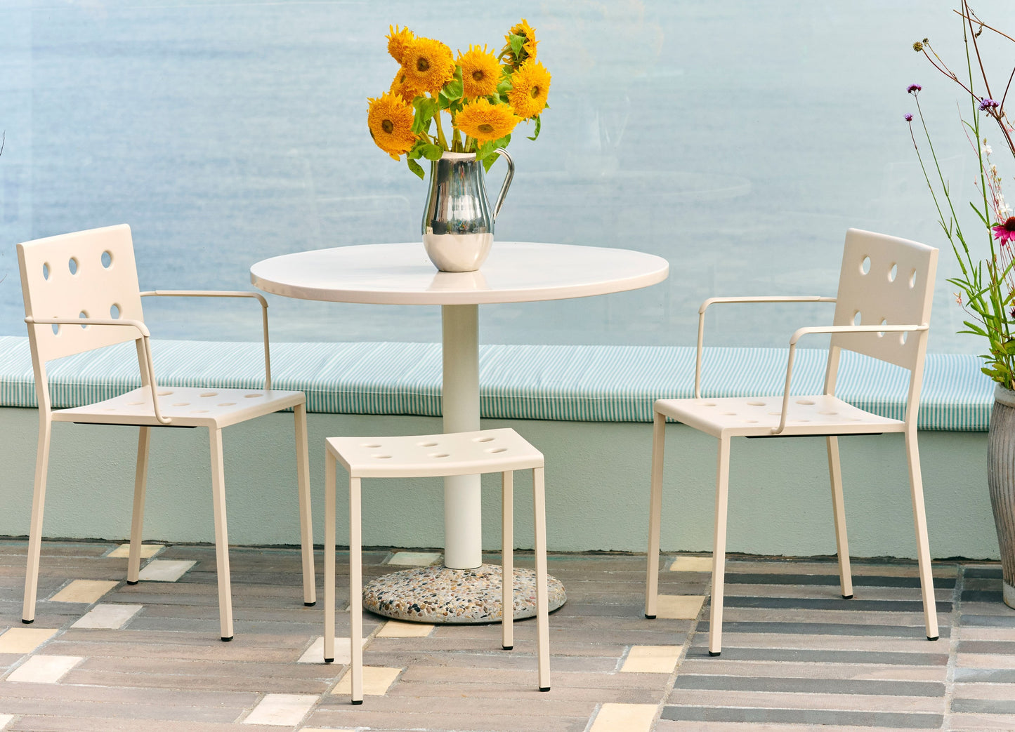 HAY（ヘイ）CERAMIC TABLE（セラミックテーブル）