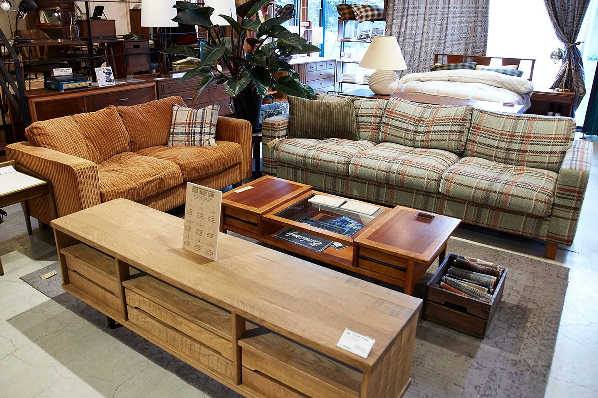 ACME Furniture（アクメファニチャー）JETTY FEATHER SOFA MUSTARD（ジェティー フェザー ソファー マスタード ）