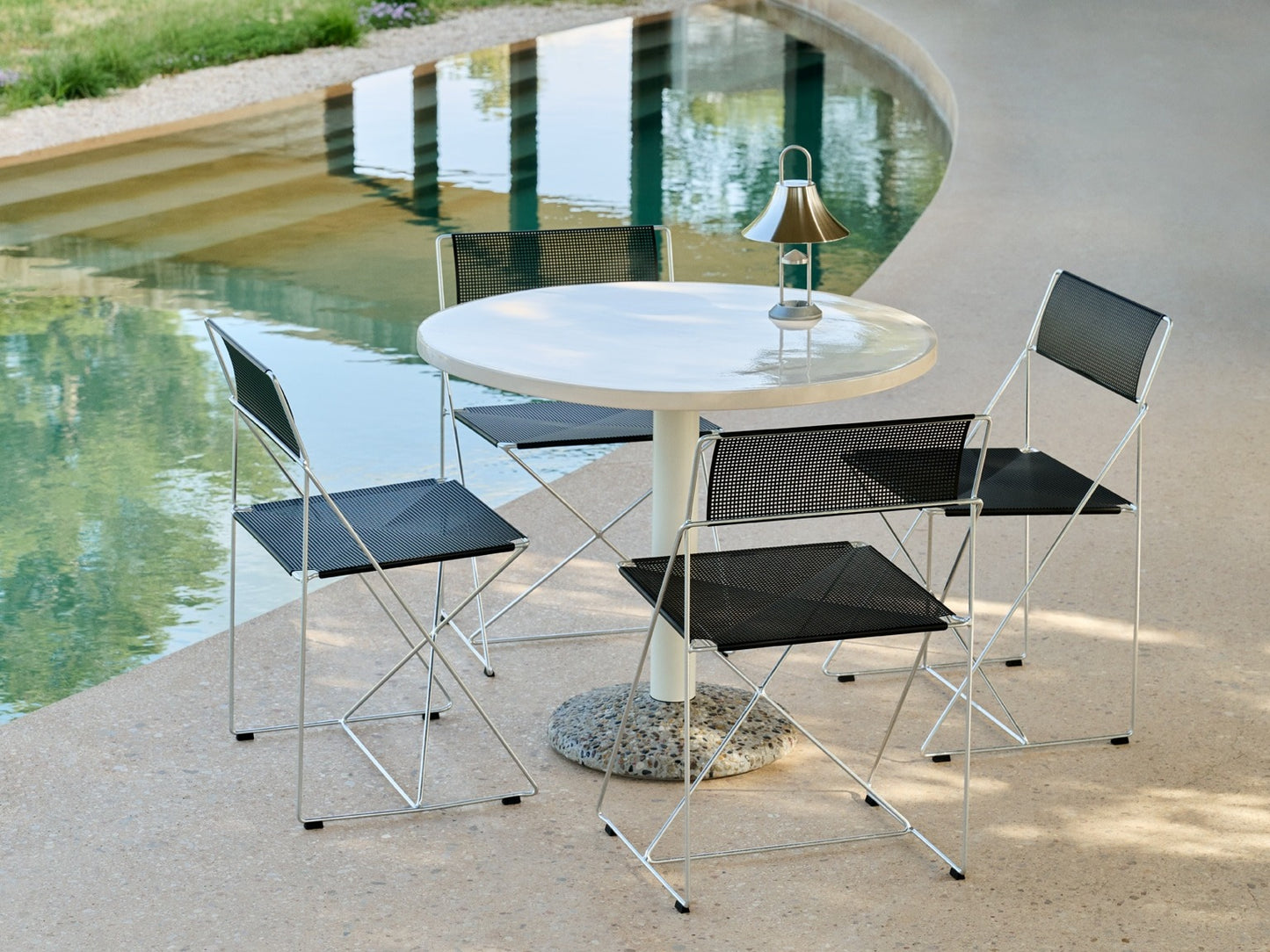 HAY（ヘイ）CERAMIC TABLE（セラミックテーブル）