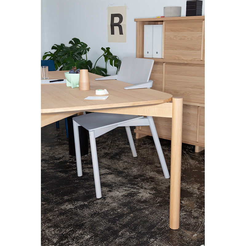 期間限定30％OFF! カリモクニュースタンダード キャストールテーブル180 FELICE – ダイニングテーブル
