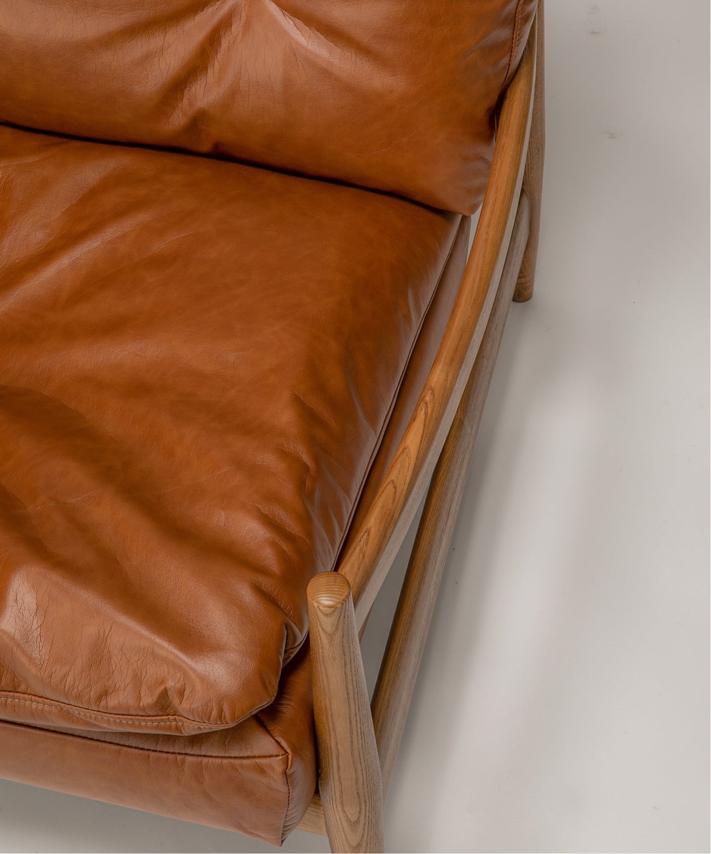 ACME Furniture（アクメファニチャー） マデイラ ソファ ポリウレタンレザー