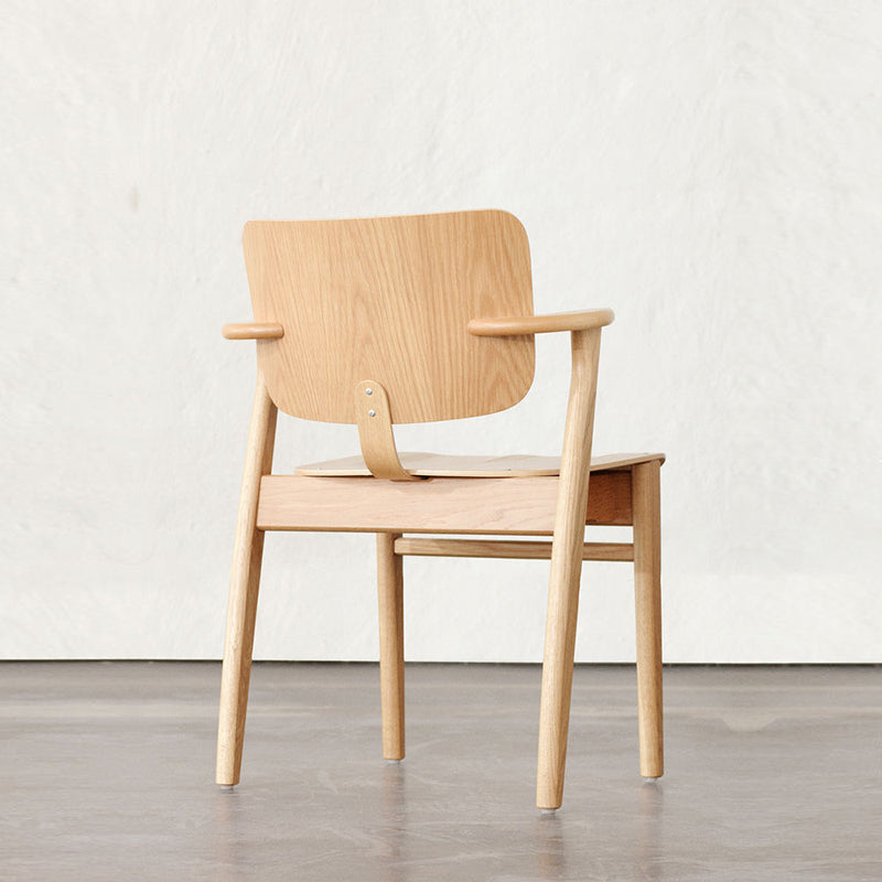 Artek（アルテック）ドムスチェア 板座