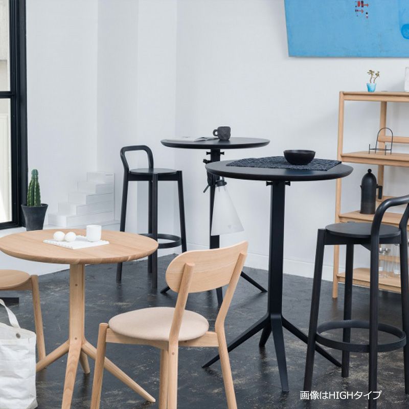 カリモクニュースタンダード キャストールバースツールウィズバックレスト LOW